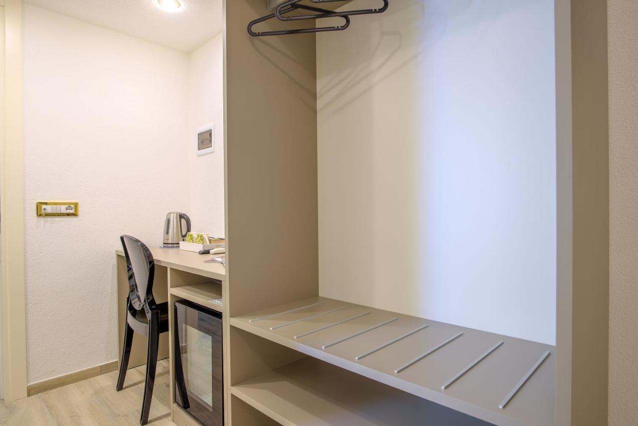 Barlaman Luxury Rooms ปาแลร์โม ภายนอก รูปภาพ