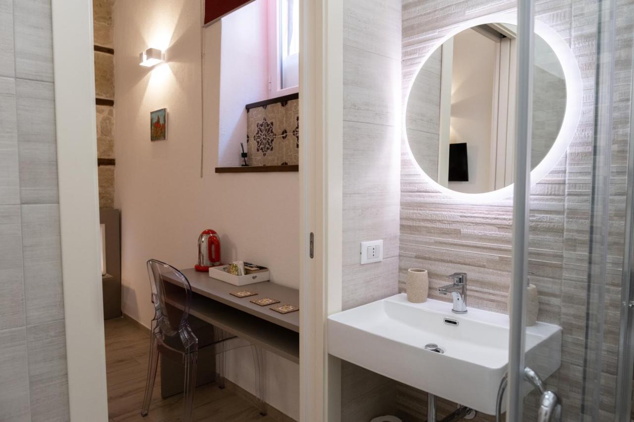 Barlaman Luxury Rooms ปาแลร์โม ภายนอก รูปภาพ