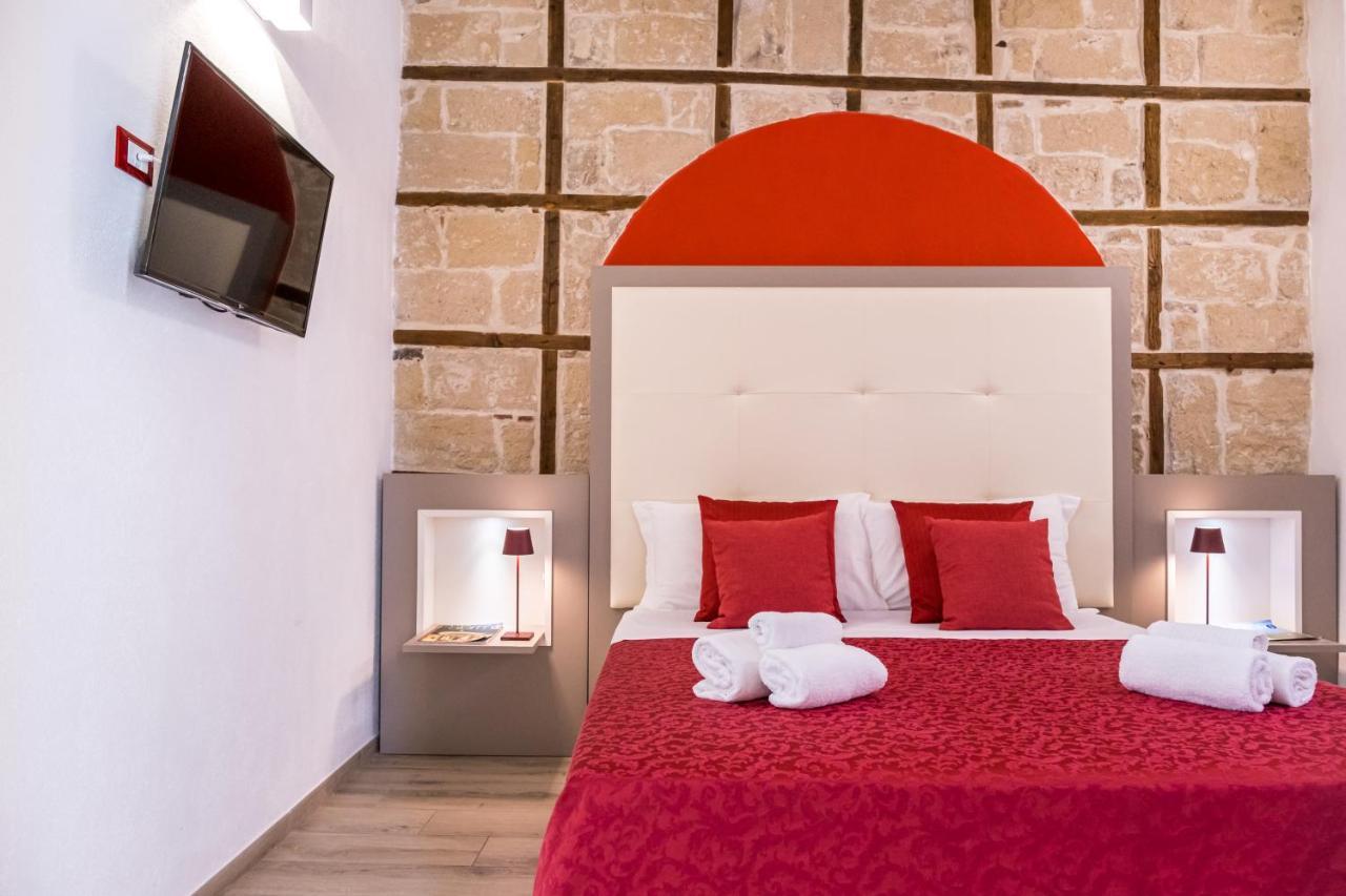 Barlaman Luxury Rooms ปาแลร์โม ภายนอก รูปภาพ