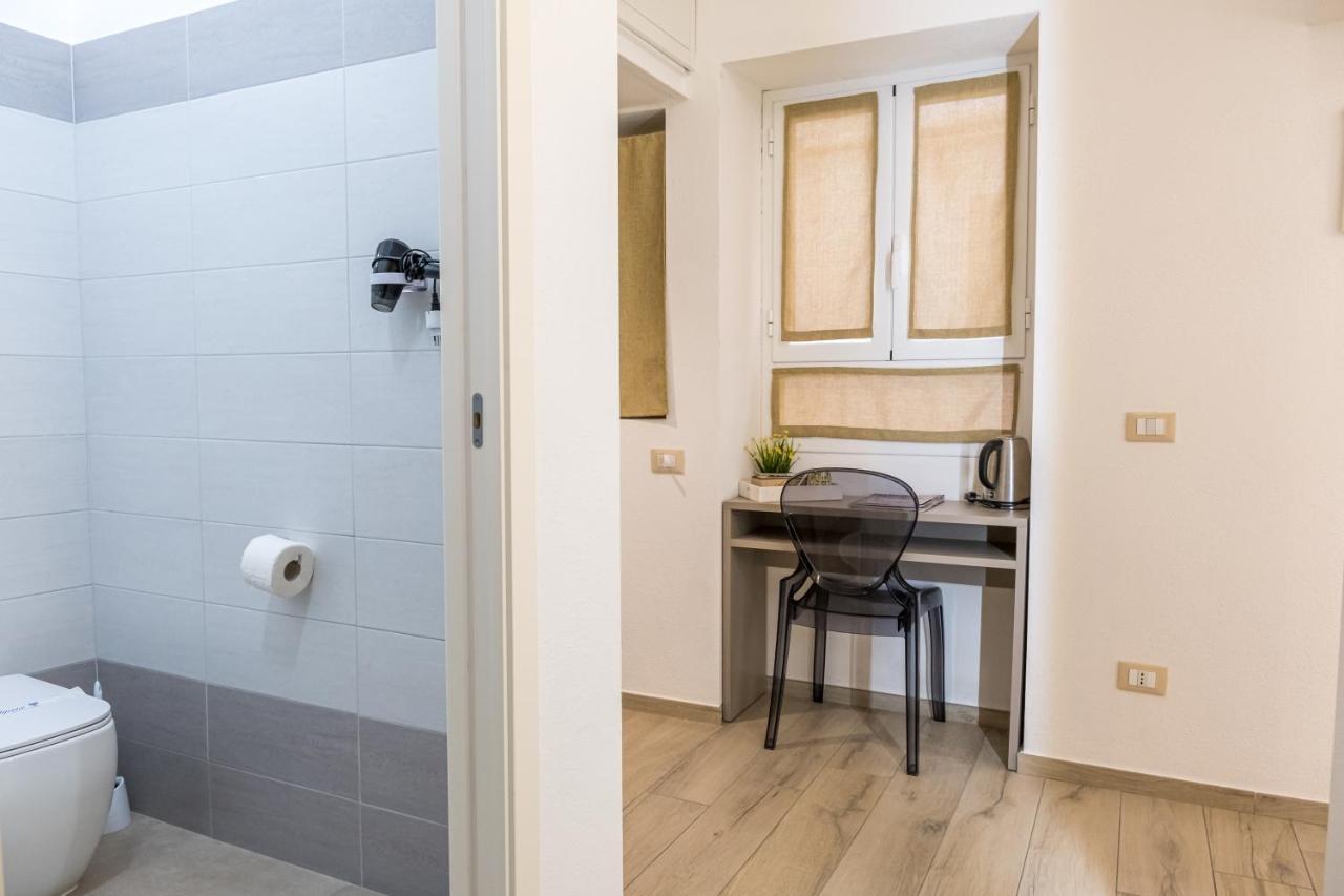 Barlaman Luxury Rooms ปาแลร์โม ภายนอก รูปภาพ