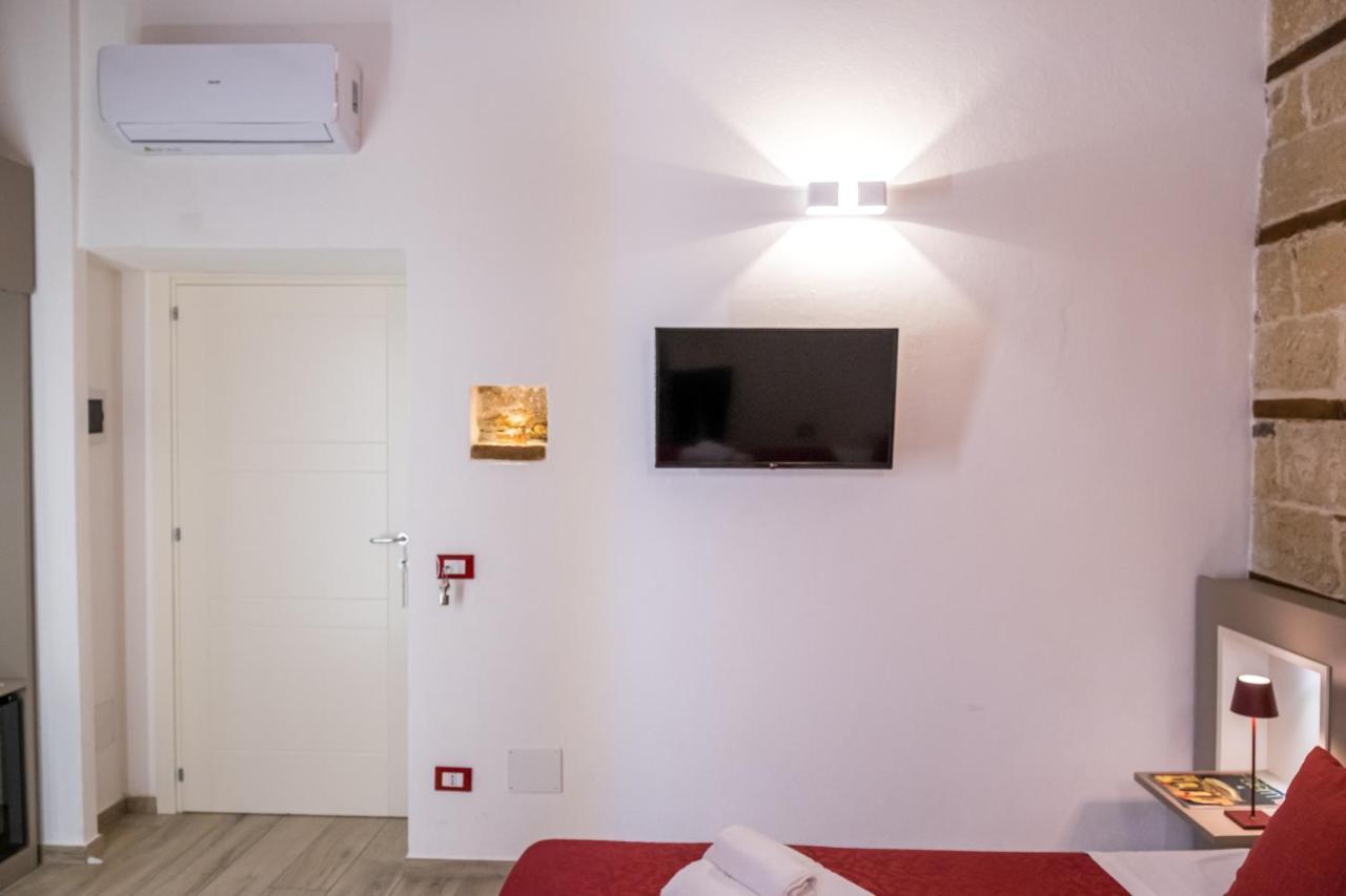 Barlaman Luxury Rooms ปาแลร์โม ภายนอก รูปภาพ